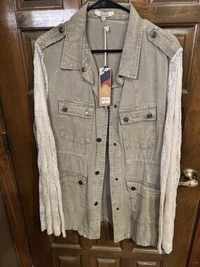 Gimmicks KHAKI FIELD Jacket FLAP POCKETS with CREAM  Lace ARMS Women’s Size XL